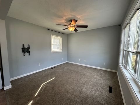 Tiny photo for 905 W 14th Street, Sterling, IL 61081 (MLS # 12484879)