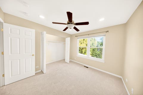 Tiny photo for 1249 Mallard Lane, Hoffman Estates, IL 60192 (MLS # 12683116)