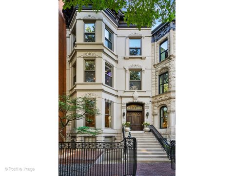 1434 N Dearborn Street Chicago IL 60610