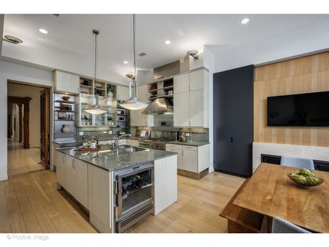 Tiny photo for 1434 N Dearborn Street, Chicago, IL 60610 (MLS # 12591830)