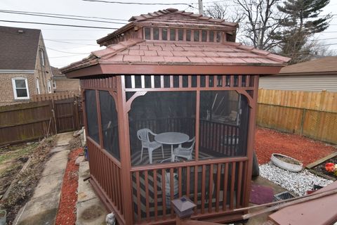 Tiny photo for 141 W 124th Street, Chicago, IL 60628 (MLS # 12543842)