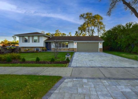 A home in Downers Grove