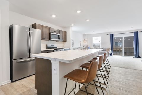 Tiny photo for 814 Briar Glen Court, Hampshire, IL 60140 (MLS # 12542069)