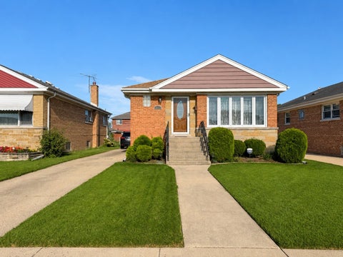 Photo of 4333 N Oleander Avenue, Norridge, IL 60706 (MLS # 12767212)