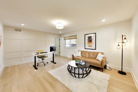 Tiny photo for 101 N Clay Street, Hinsdale, IL 60521 (MLS # 12747318)