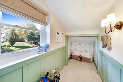 Tiny photo for 101 N Clay Street, Hinsdale, IL 60521 (MLS # 12747318)