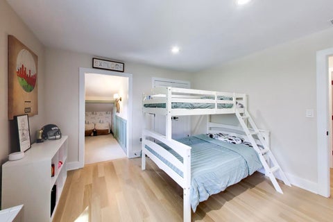 Tiny photo for 101 N Clay Street, Hinsdale, IL 60521 (MLS # 12747318)