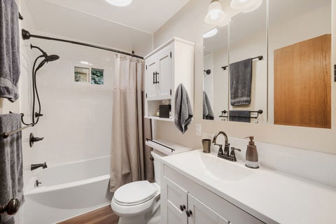 Tiny photo for 5 S Grace Street, North Aurora, IL 60542 (MLS # 12770457)