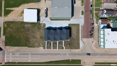 Tiny photo for 1008 S 4TH Street, Clinton, IA 52732 (MLS # QC4266887)