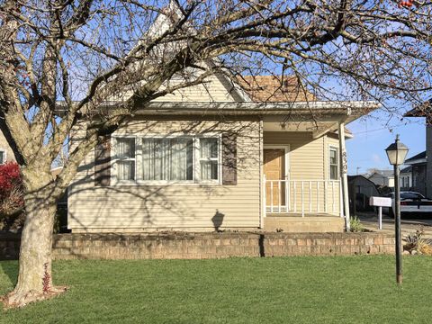 Tiny photo for 830 Chartres Street, Lasalle, IL 61301 (MLS # 12574008)