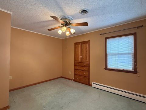 Tiny photo for 830 Chartres Street, Lasalle, IL 61301 (MLS # 12574008)