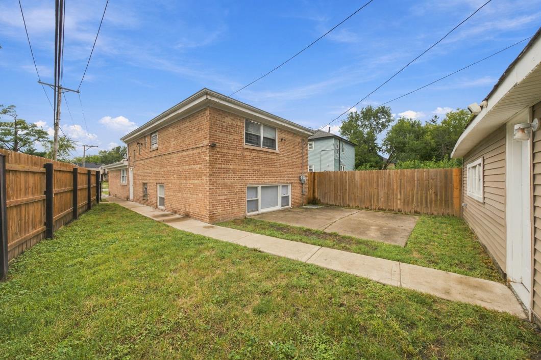 14637 Vincennes Road