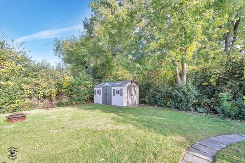 Tiny photo for 7829 Valley View Lane, Woodridge, IL 60517 (MLS # 12492192)