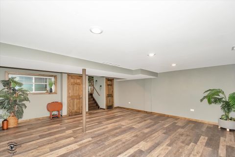 Tiny photo for 7829 Valley View Lane, Woodridge, IL 60517 (MLS # 12492192)