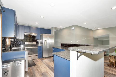 Tiny photo for 7829 Valley View Lane, Woodridge, IL 60517 (MLS # 12492192)