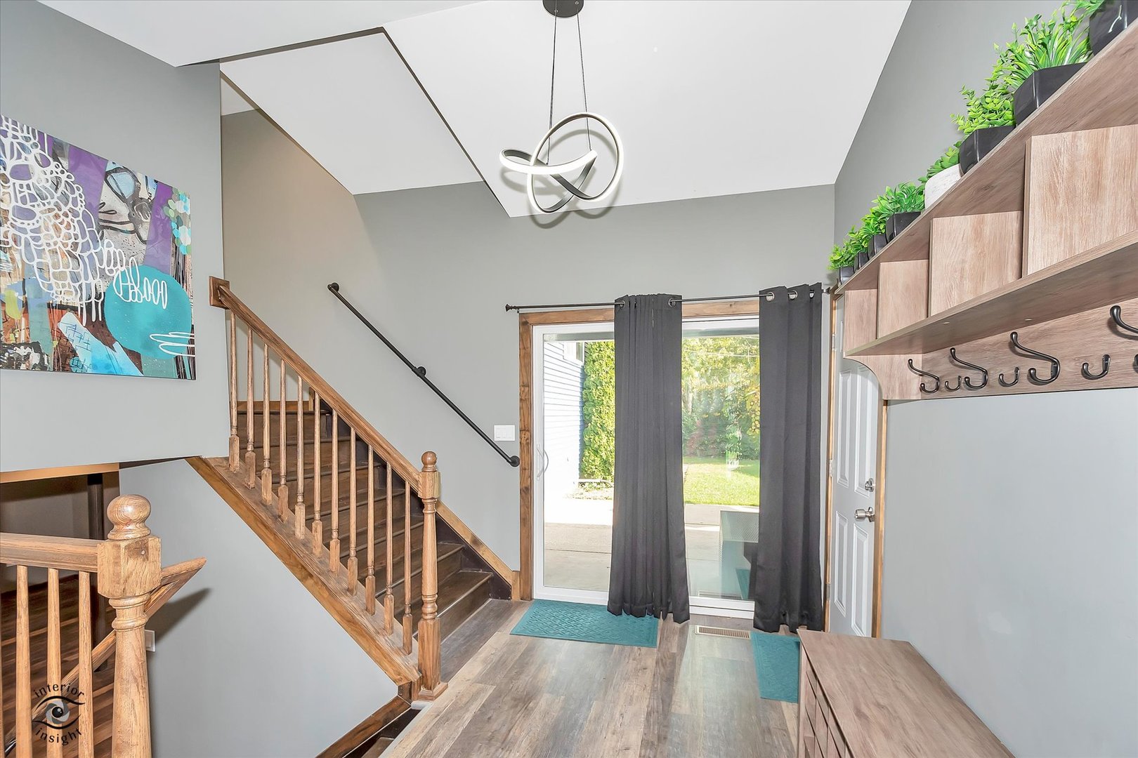 7829 Valley View Lane