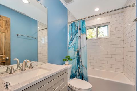 Tiny photo for 7829 Valley View Lane, Woodridge, IL 60517 (MLS # 12492192)