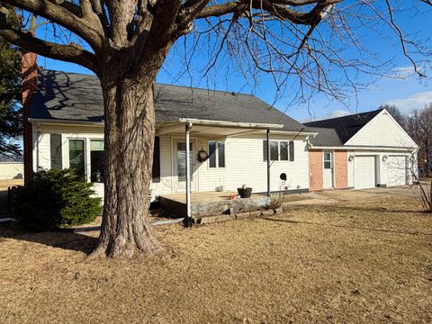 Photo of 211 S Elm Street, Granville, IL 61326 (MLS # 12582198)