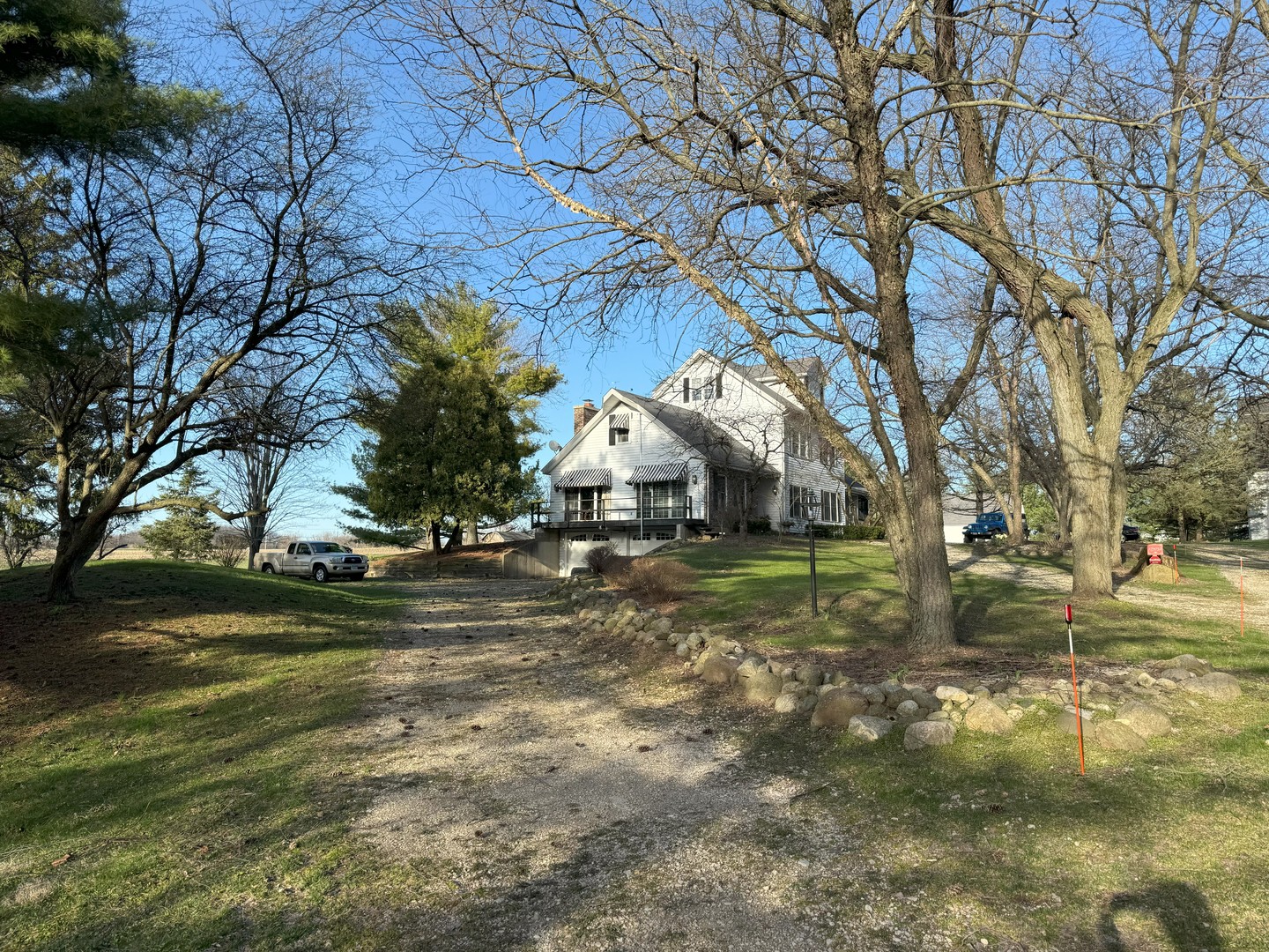 17N753 Widmayer Road