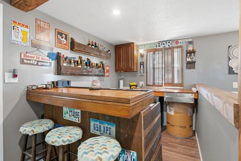 Tiny photo for 318 E PARKWAY Drive, Blue Grass, IA 52726 (MLS # 12643233)