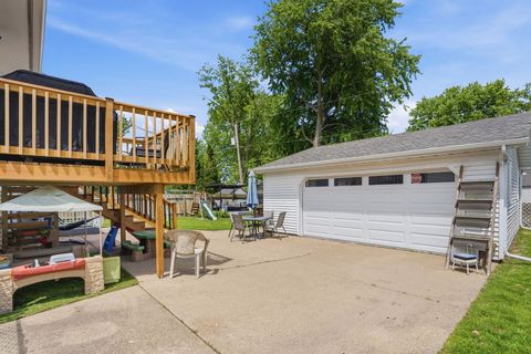 Tiny photo for 318 E PARKWAY Drive, Blue Grass, IA 52726 (MLS # 12643233)