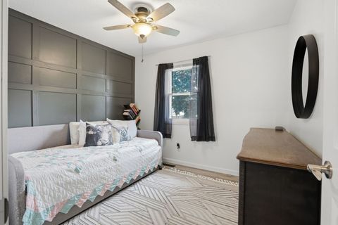 Tiny photo for 318 E PARKWAY Drive, Blue Grass, IA 52726 (MLS # 12643233)