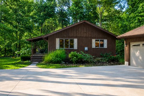 Tiny photo for 464 Carlock Road, Carlock, IL 61725 (MLS # 12676318)