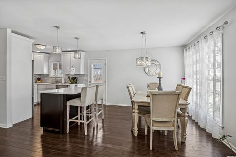 Tiny photo for 7704 Knotty Pine Court, Woodridge, IL 60517 (MLS # 12565518)