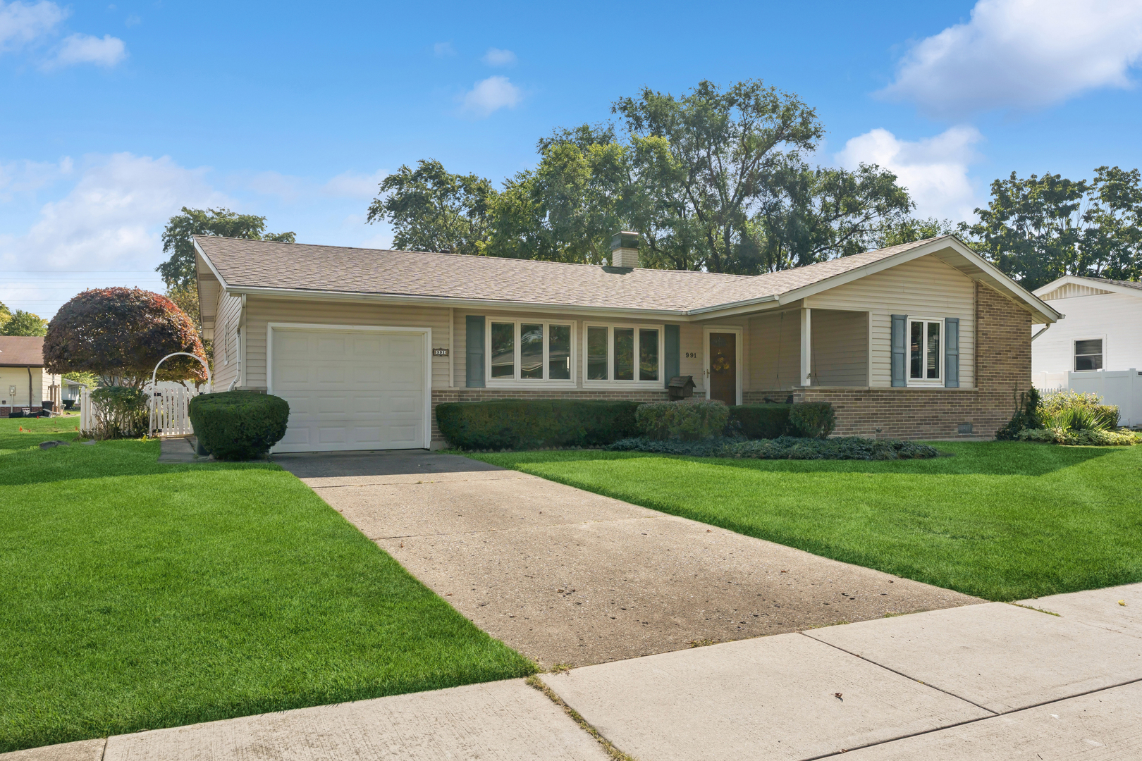991 Cedar Lane