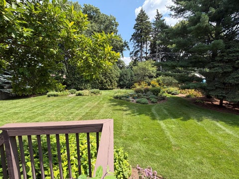 Tiny photo for 647 N Wilke Road, Arlington Heights, IL 60005 (MLS # 12741870)