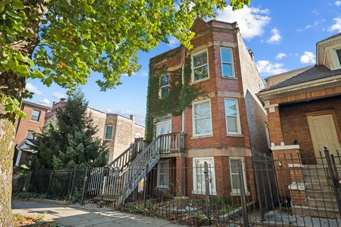 845 N Avers Avenue Chicago IL 60651
