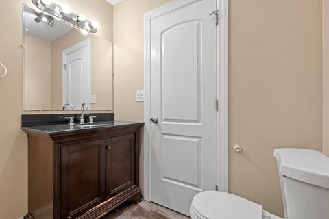 Tiny photo for 2101 S 4th Avenue #B, Maywood, IL 60153 (MLS # 12486507)