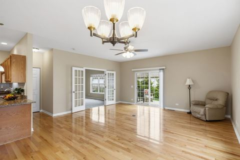 Tiny photo for 928 Yorktown Street, McHenry, IL 60050 (MLS # 12621687)