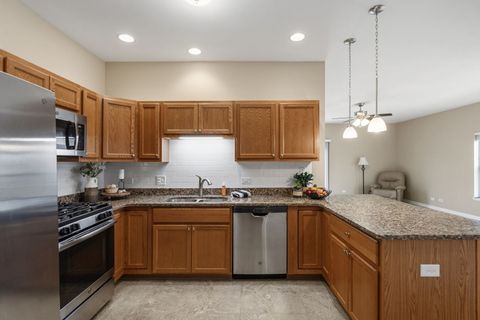 Tiny photo for 928 Yorktown Street, McHenry, IL 60050 (MLS # 12621687)