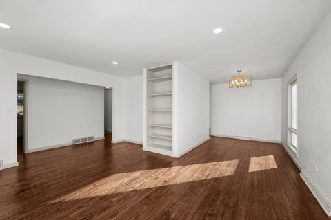 Tiny photo for 2518 13th Street, Rock Island, IL 61201 (MLS # 12610994)
