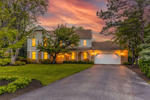 105 Surrey Lane Lincolnshire IL 60045