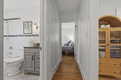 Tiny photo for 611 Vale Street, Bloomington, IL 61701 (MLS # 12569265)