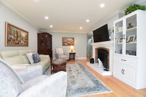 Tiny photo for 636 Stirling Lane #K, Prospect Heights, IL 60070 (MLS # 12792197)