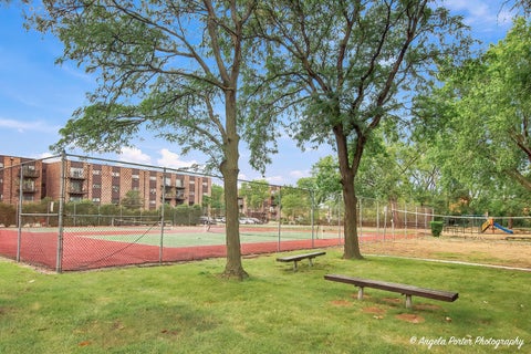 Tiny photo for 8970 N Parkside Avenue #406, Des Plaines, IL 60016 (MLS # 12759089)