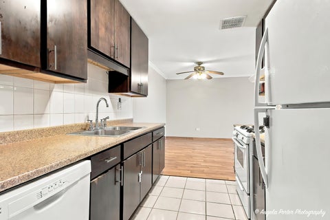Tiny photo for 8970 N Parkside Avenue #406, Des Plaines, IL 60016 (MLS # 12759089)