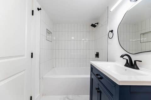 Tiny photo for 8025 S Euclid Avenue, Chicago, IL 60617 (MLS # 12738088)