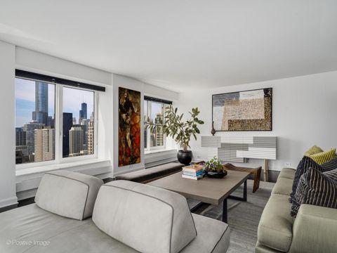 Tiny photo for 161 E Chicago Avenue #31B, Chicago, IL 60611 (MLS # 12504533)