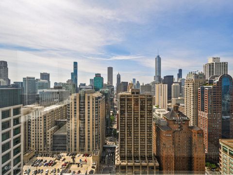 Tiny photo for 161 E Chicago Avenue #31B, Chicago, IL 60611 (MLS # 12504533)