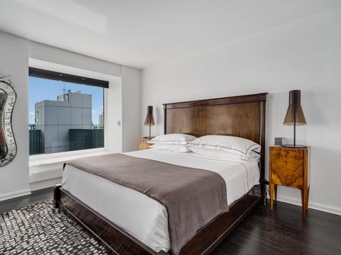 Tiny photo for 161 E Chicago Avenue #31B, Chicago, IL 60611 (MLS # 12504533)