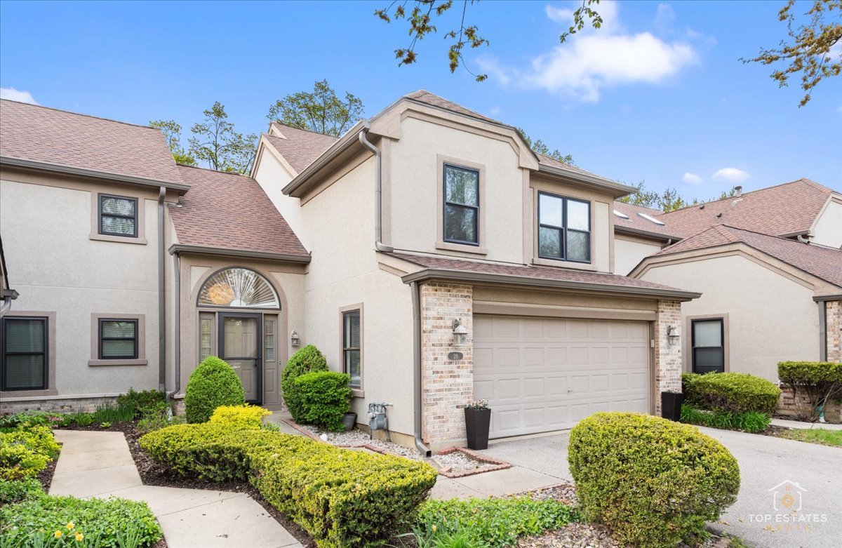 28 Ascot Circle