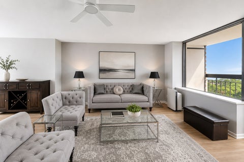 Tiny photo for 5201 S Cornell Street #16E, Chicago, IL 60615 (MLS # 12760555)