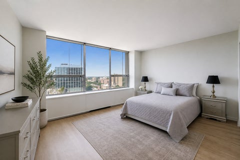 Tiny photo for 5201 S Cornell Street #16E, Chicago, IL 60615 (MLS # 12760555)