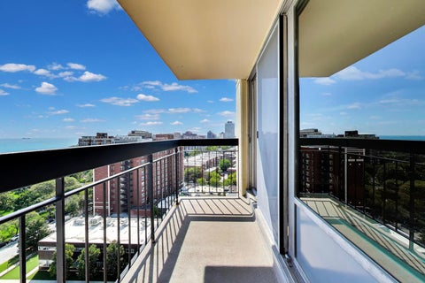 Tiny photo for 5201 S Cornell Street #16E, Chicago, IL 60615 (MLS # 12760555)