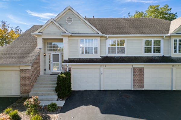 358 ASHFORD CIR UNIT 2, BARTLETT, IL 60103 - Image 9fbd83c7e2bf901beb6512e15d1f1c37/1783760165