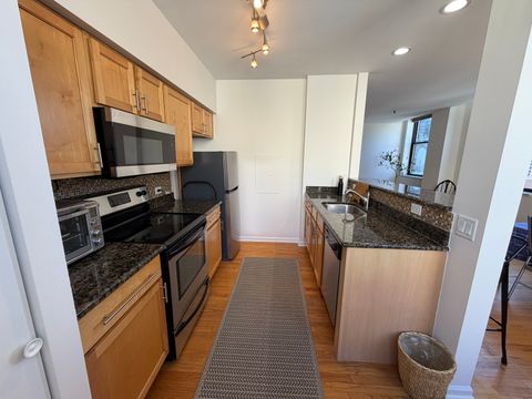 Tiny photo for 640 S Federal Street #808, Chicago, IL 60605 (MLS # 12592524)
